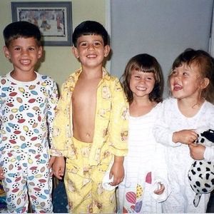 Meet your Posher, Elizabeth